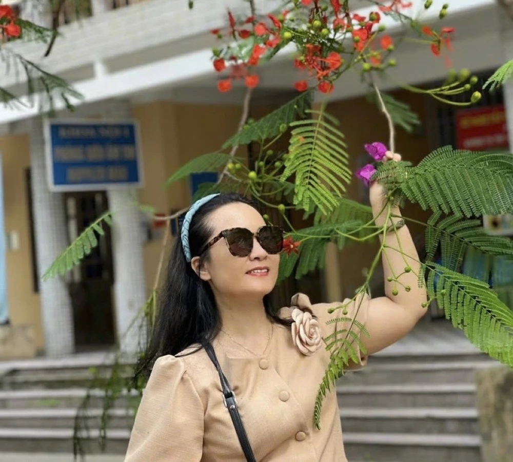 Chị Phạm Thị Huệ đã sống chung với HIV 24 năm nay và hỗ trợ nhiều người đồng cảnh. Ảnh: PHẠM HUỆ Nghi-luc-cua-nguoi-phu-nu-24-nam-chung-song-voi-AIDS (5).jpg