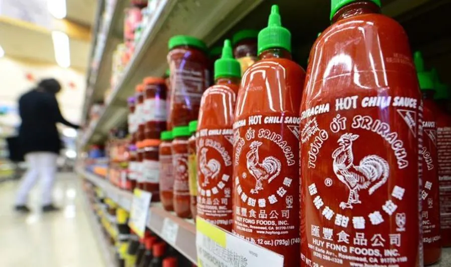 tuong-ot-sriracha-gay-no