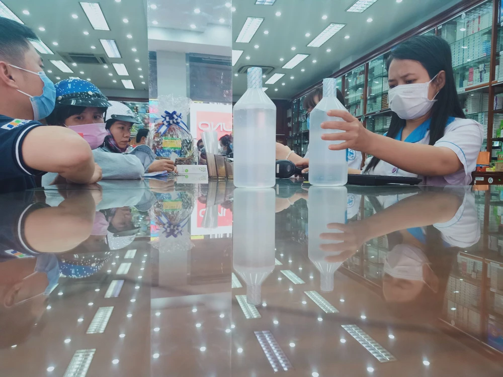 dan-do-xo-mua-san-pham-chong-ncov