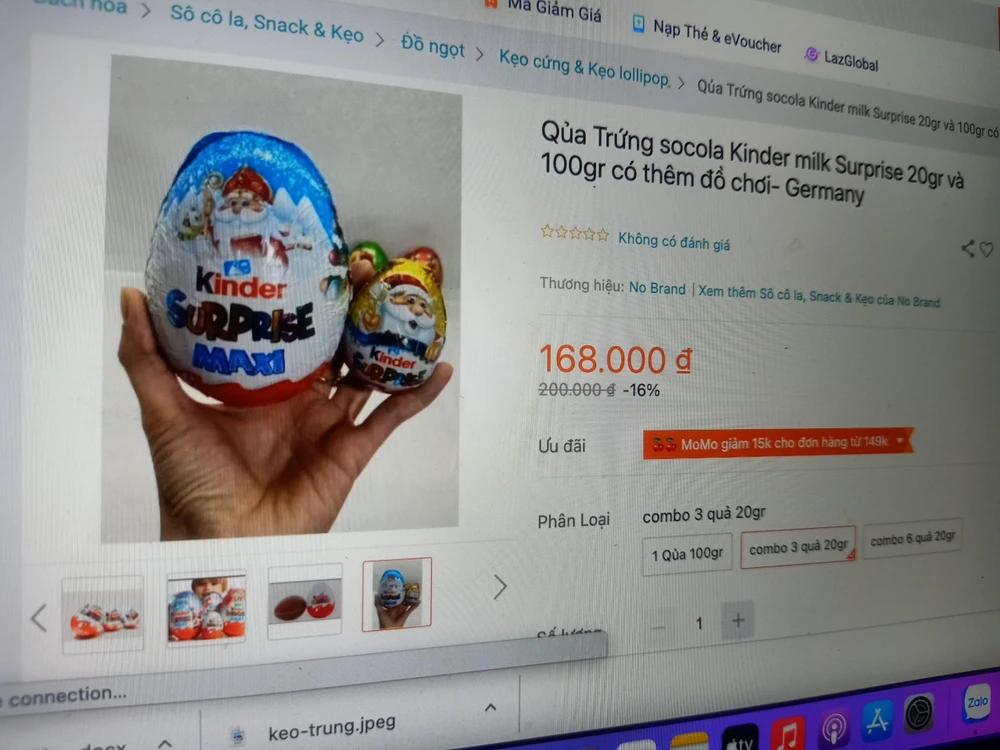 Một số sản phẩm kẹo trứng Kinder Surprise vẫn được bày bán có xuất xứ từ Đức. ẢNH: T. HÀ