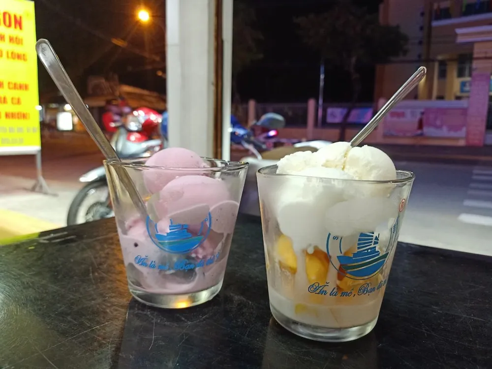 Ăn sữa chua đúng cách sẽ giúp bạn nhận được nhiều lợi ích từ món ăn này. ẢNH: HẠ QUYÊN Ăn sữa chua đúng cách sẽ giúp bạn nhận được nhiều lợi ích từ món ăn này. ẢNH: HẠ QUYÊN