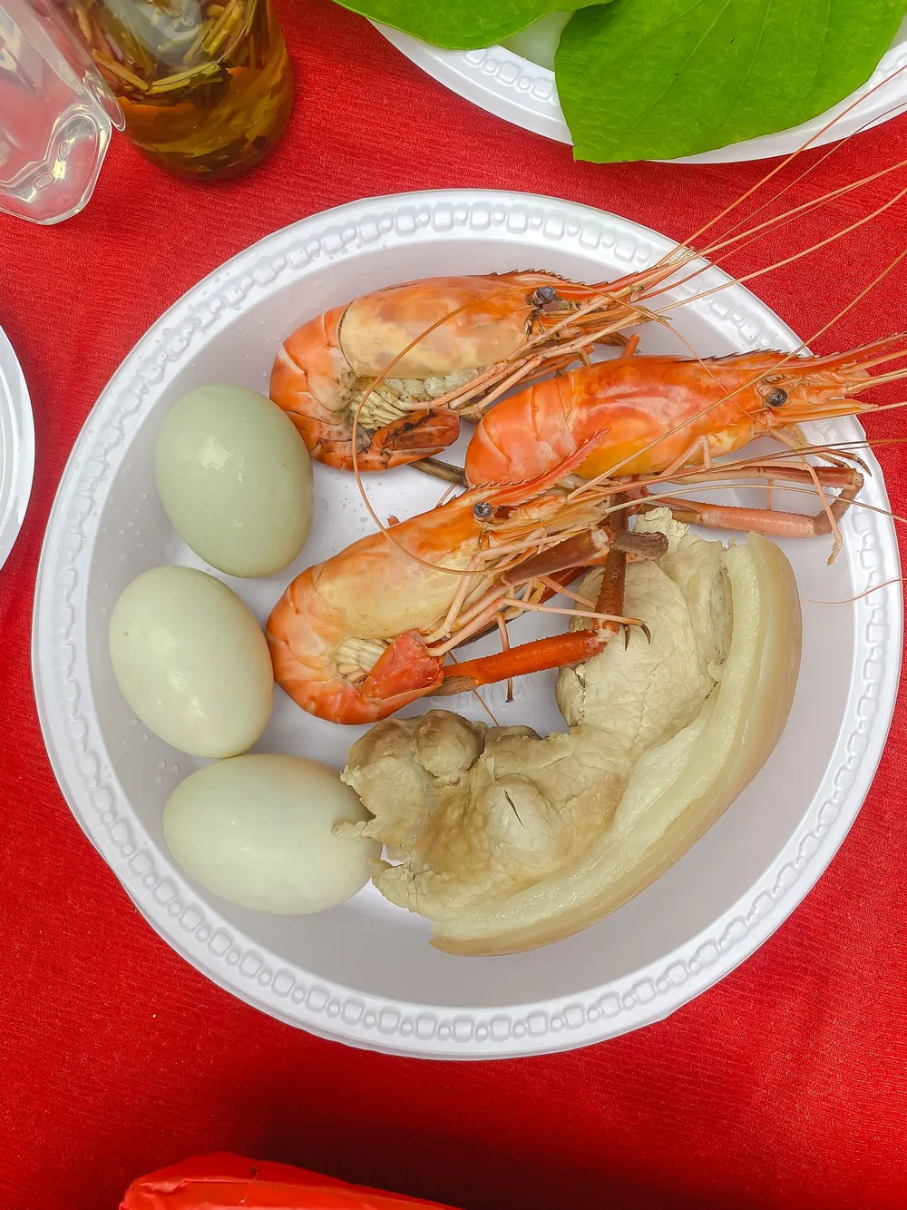 Mâm cúng Tam Sên ngày vía Thần Tài