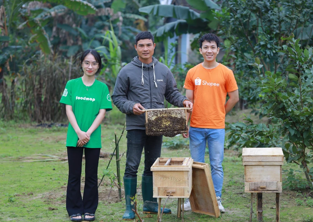 thương mại điện tử