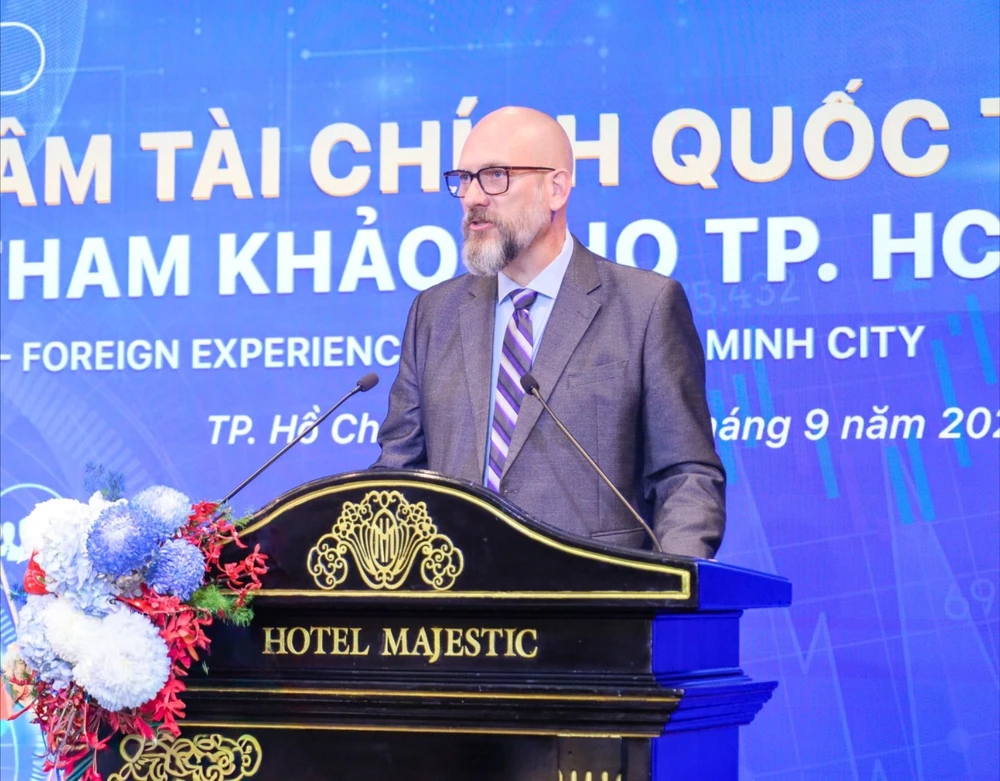 trung tâm tài chính quốc tế