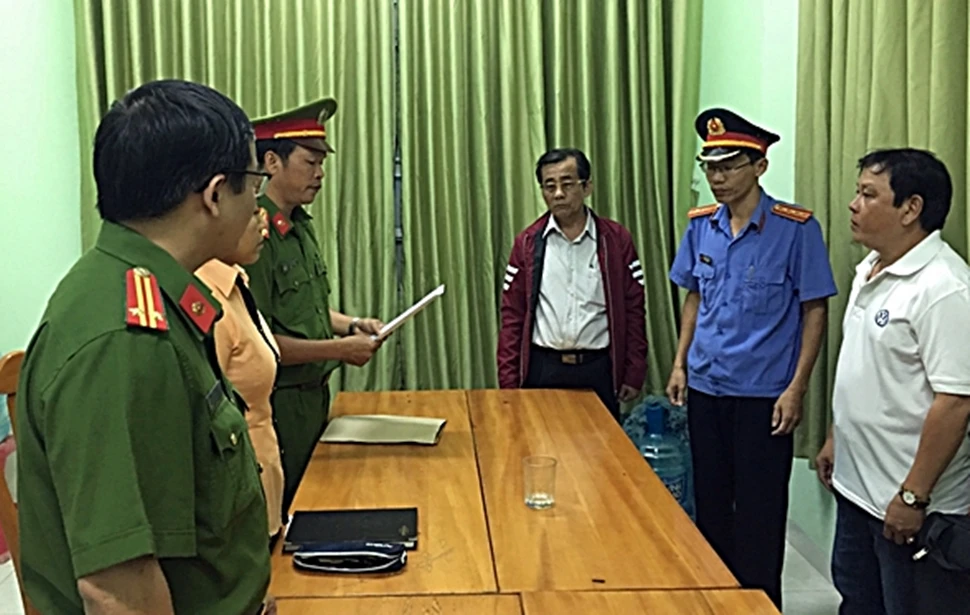 Cong-an-doc-quyet-dinh-khoi-to-ong-do-ngoc-diep