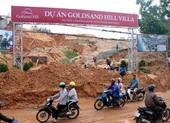 Bình Thuận chỉ đạo khẩn kiểm tra các dự án xây trên đồi cát ảnh 3 Bình Thuận: Cát lại đổ ập xuống đường