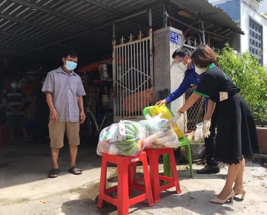 Ấm áp những san sẻ yêu thương với đồng bào xa xứ ảnh 6 Ấm áp những san sẻ yêu thương với đồng bào xa xứ ảnh 6