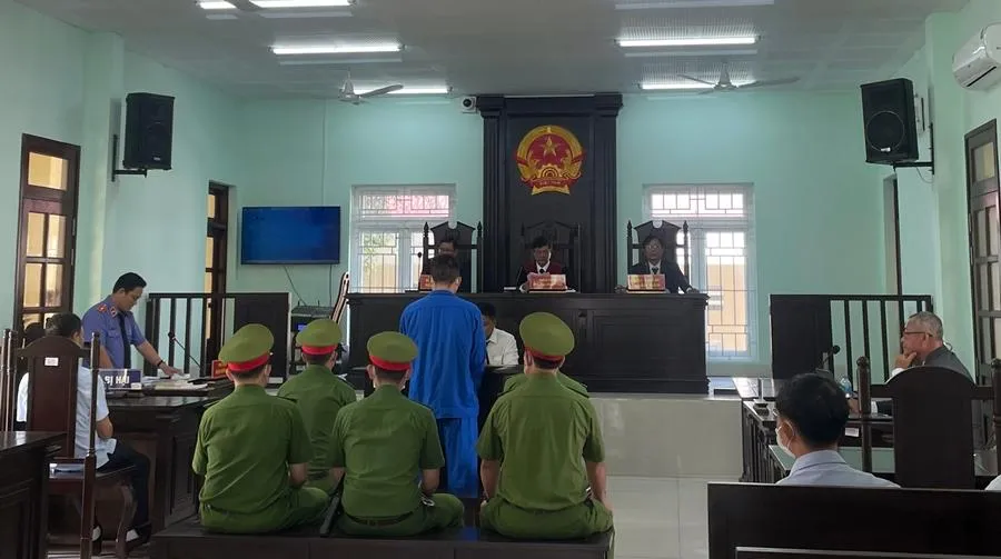 Đại diện VKS phát biểu tại phiên tòa. Ảnh: PP Đại diện VKS phát biểu tại phiên tòa. Ảnh: PP