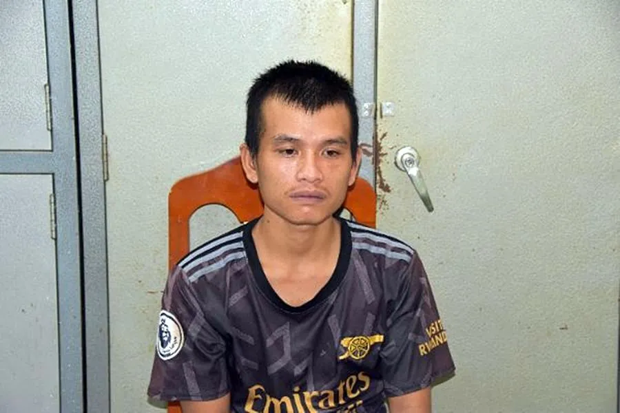 Lê Văn Ngà tại cơ quan điều tra. Ảnh NY.