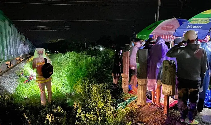 Hiện trường tai nạn đường sắt. Ảnh: PĐ Hiện trường tai nạn đường sắt. Ảnh: PĐ