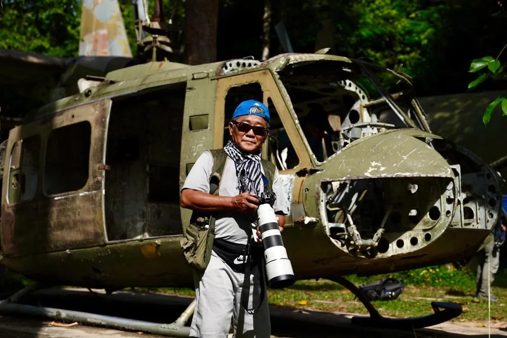 Nghệ sỹ nhiếp ảnh Đỗ Hữu Tuấn. Nghệ sỹ nhiếp ảnh Đỗ Hữu Tuấn.