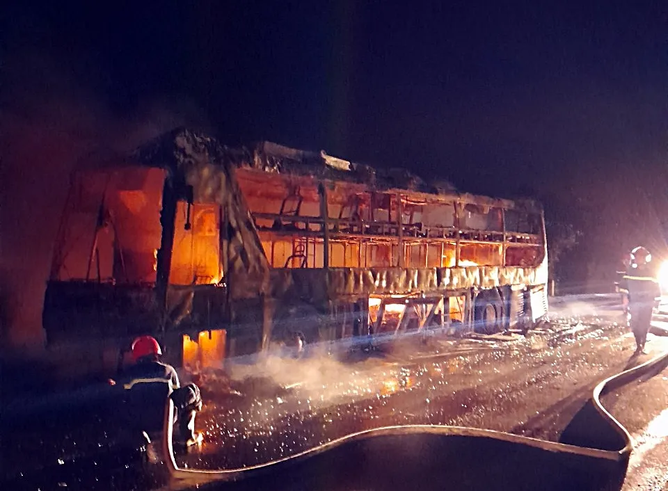 Vụ cháy nhiều khả năng do chập điện. Ảnh PĐ.