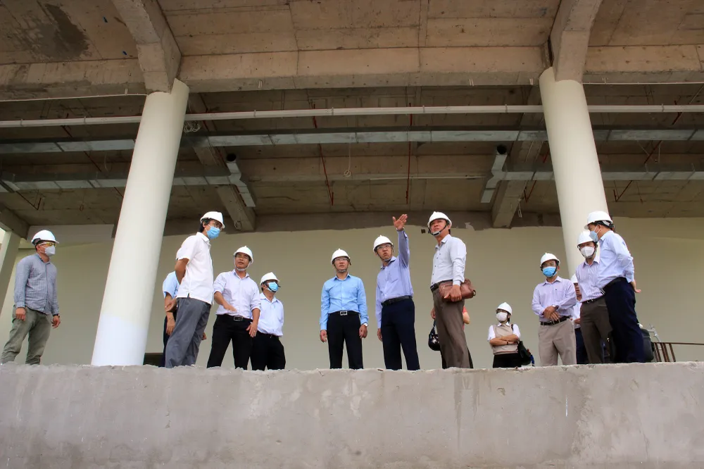 Công trình liên tục được kiểm tra và đã hai lần gia hạn. Ảnh PĐ.