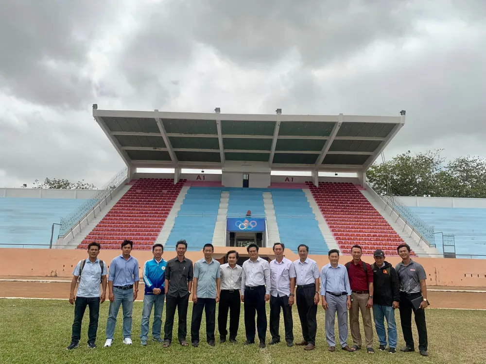 Tổ công tác tỉnh Bình Thuận tại sân vận động Bình Thuận. Ảnh QN. Tổ công tác tỉnh Bình Thuận tại sân vận động Bình Thuận. Ảnh QN.