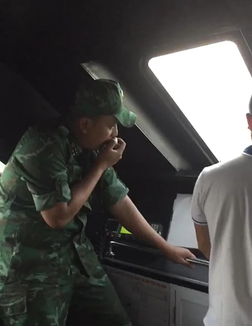 Lực lượng cứu nạn đã tăng cường phương tiện ra hiện trường.