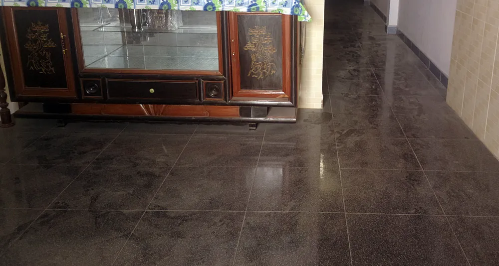 Khoảng cách bị bụi bặm ảnh hưởng với khoảng cách lên gần nửa cây số.