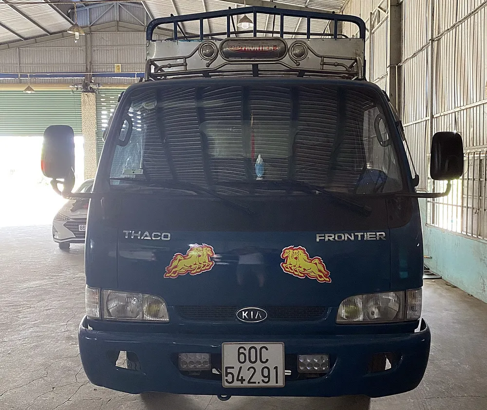 Xe tải chạy ngược chiều đã bị tạm giữ. Ảnh PP.