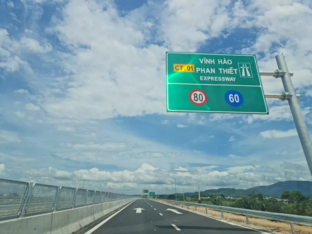 Điểm đầu cao tốc Vĩnh Hảo - Phan Thiết. Ảnh: PN. cao-toc.jpg