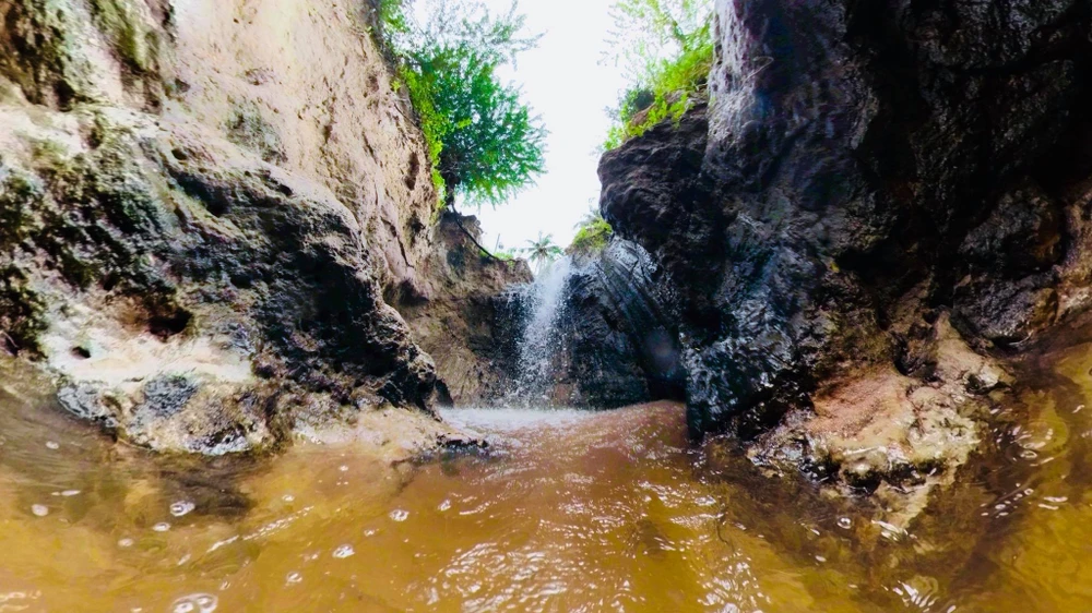 Hồ đầu nguồn Suối Tiên nơi em T gặp nạn. Ảnh: PN suoi_tien.jpg