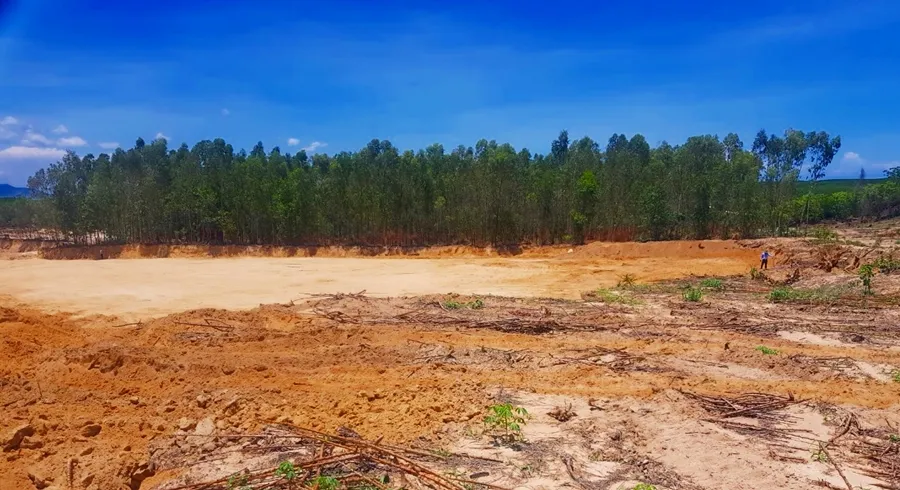 Một điểm khai thác khoáng sản trái phép tại xã Sơn Mỹ, huyện Hàm Tân. khoang-san-trai-phep (4).jpg