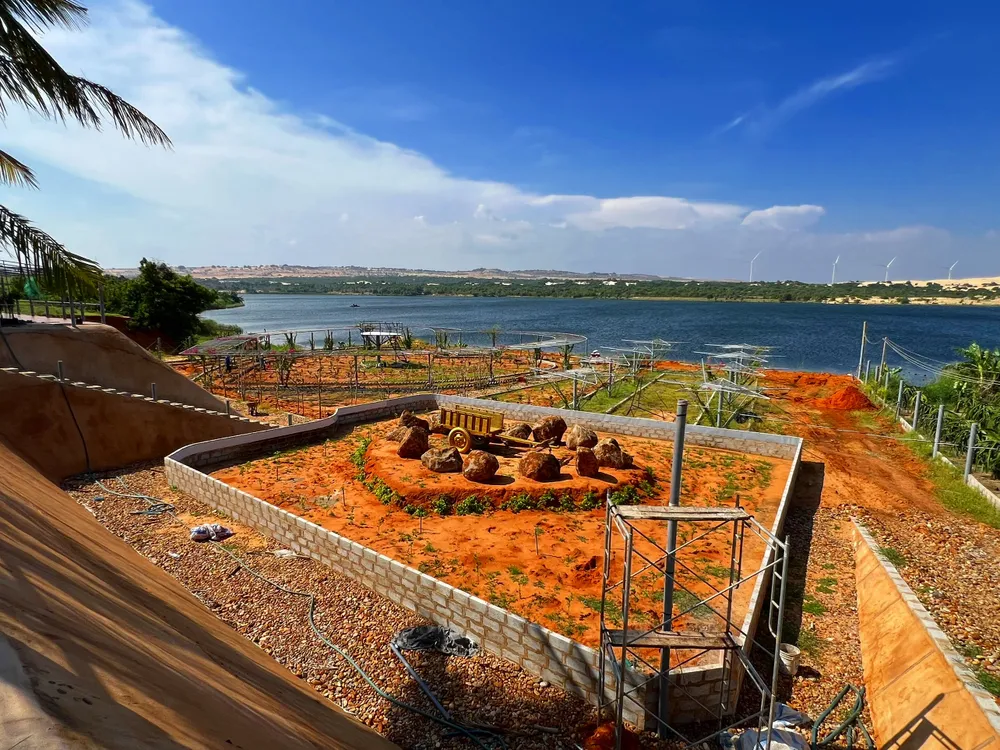 thang-canh-bau-trang (2).jpg