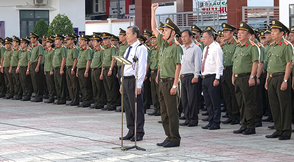 khai-thac-vang (1).jpg