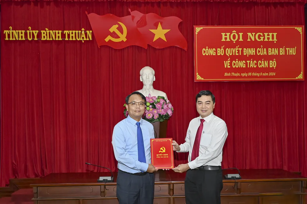 ban-thuong-vu (3).jpg