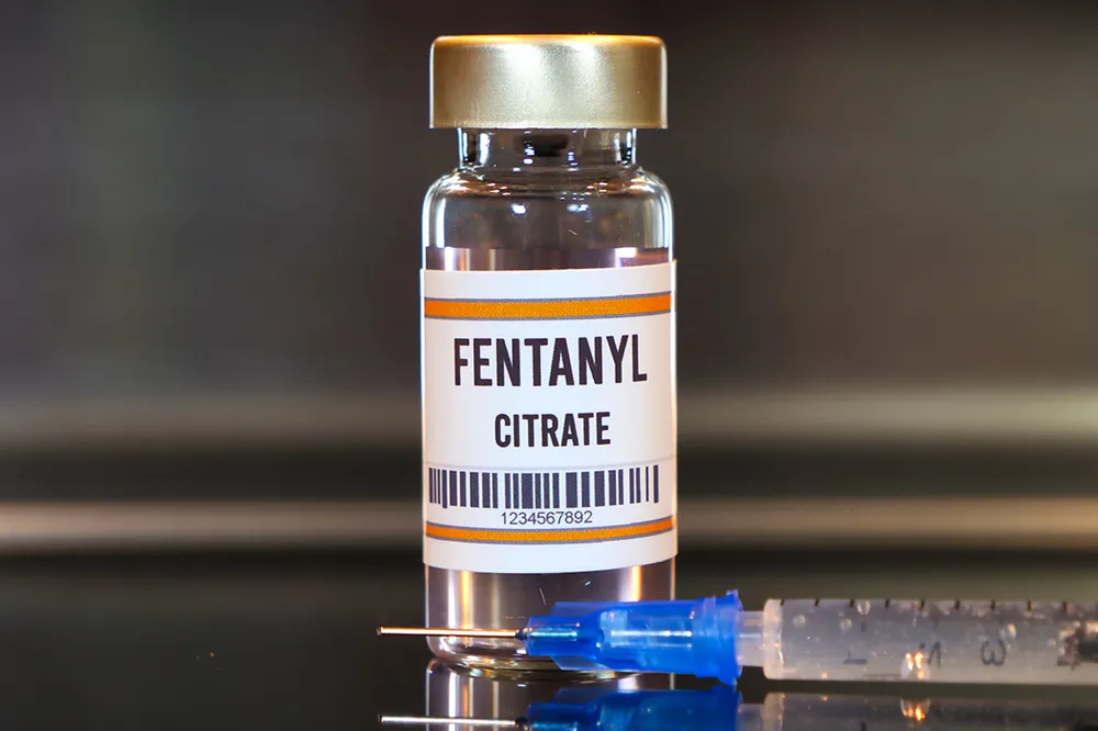 Fentanyl nếu không dùng để chữa bệnh có thể là loại ma túy tổng hợp cực độc. ma túy tổng hợp