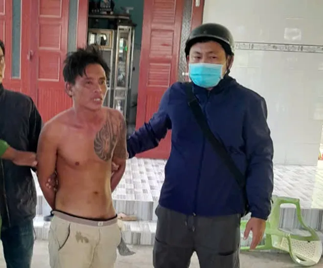 Công an khống chế, bắt Nguyễn Văn Lộc. bao-ve-khu-pho (2).jpg