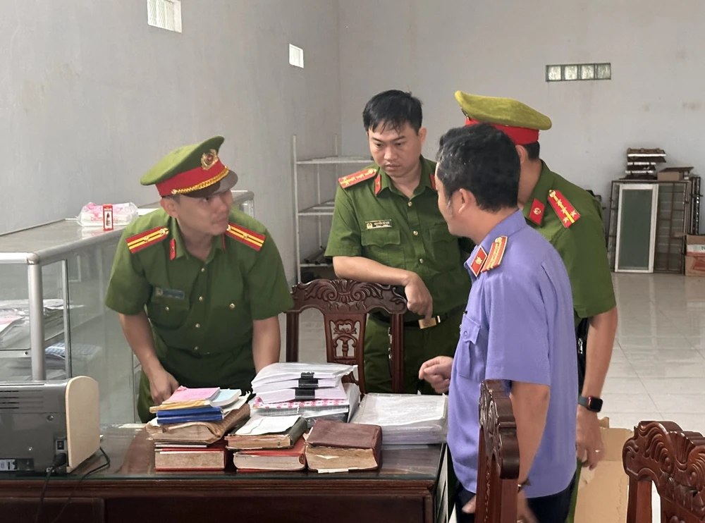 khai-thac-khoang-san (4).jpg