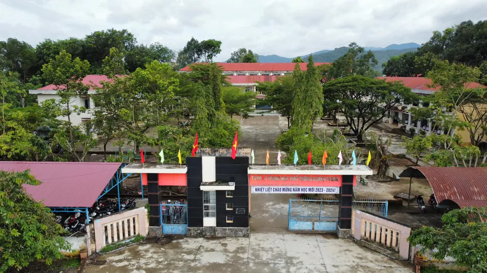 kiến nghị khởi tố