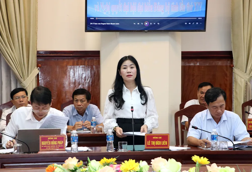 bi-thu-huyen-uy (1).jpg