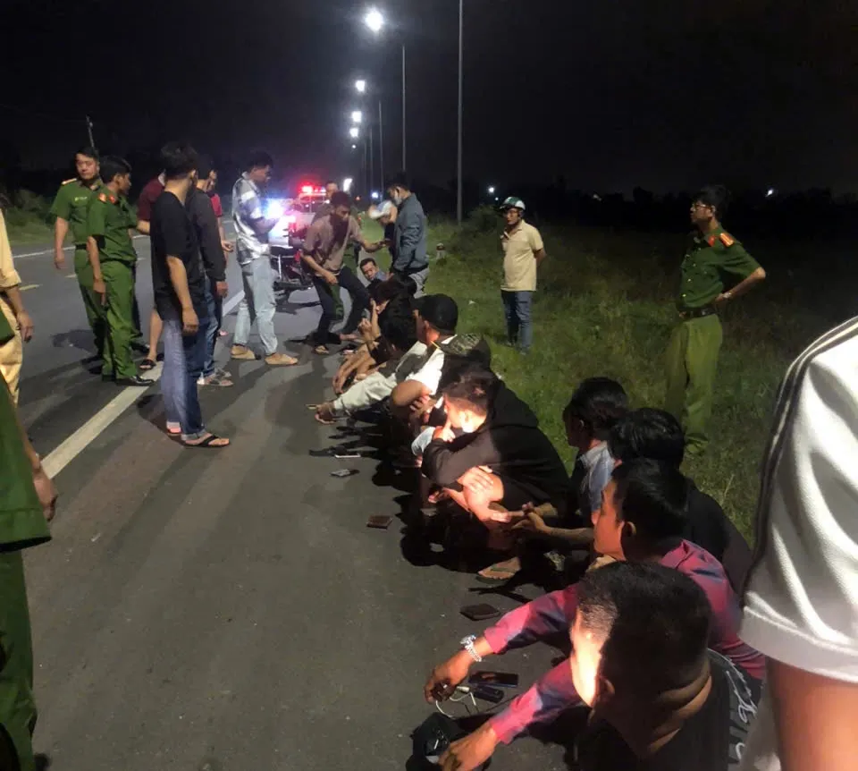 19-thanh-nien (2).jpg