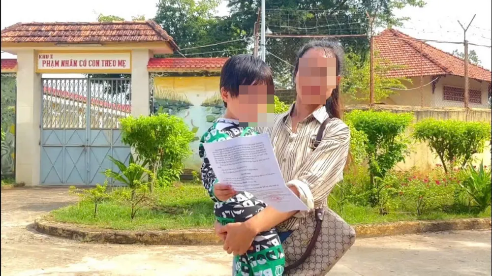 Chị H được giảm án gần 3 năm và kết thúc thời hạn tù còn lại. trai-giam-Z30D (4).jpg