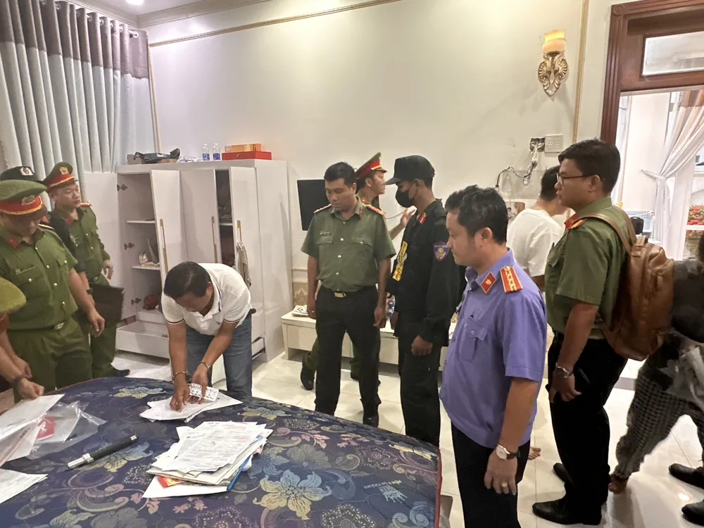 khai-thac-khoang-san (1).jpg