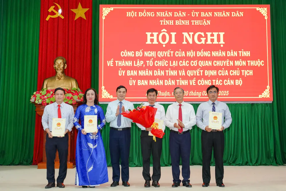 chuc-vu-giam-doc (3).jpg