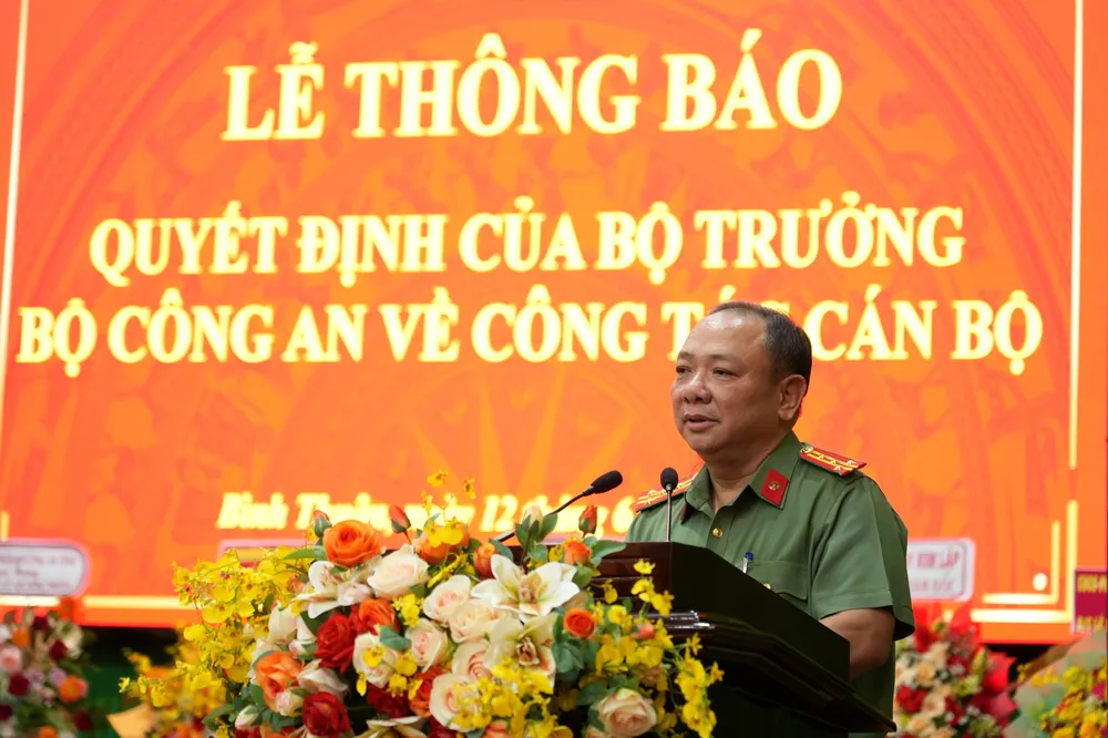 dai-ta-le-quang-nhan (4).JPG