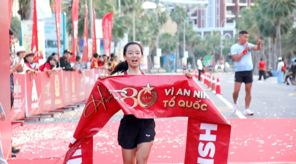 an-ninh-to-quoc (6).jpg