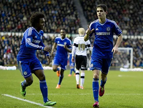 Sau trận thắng Southampton ở Ngoại hạng Anh, bộ đôi Willian (trái) và Oscar (phải) tiếp tục tỏa sáng tại Cup FA. Chelsea-2355-1388967361.jpg