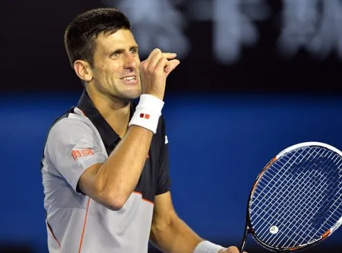 Nole tiếc nuối với một tình huống bóng ra ngoài. article-2543143-1AD9F721000005-8120-6939