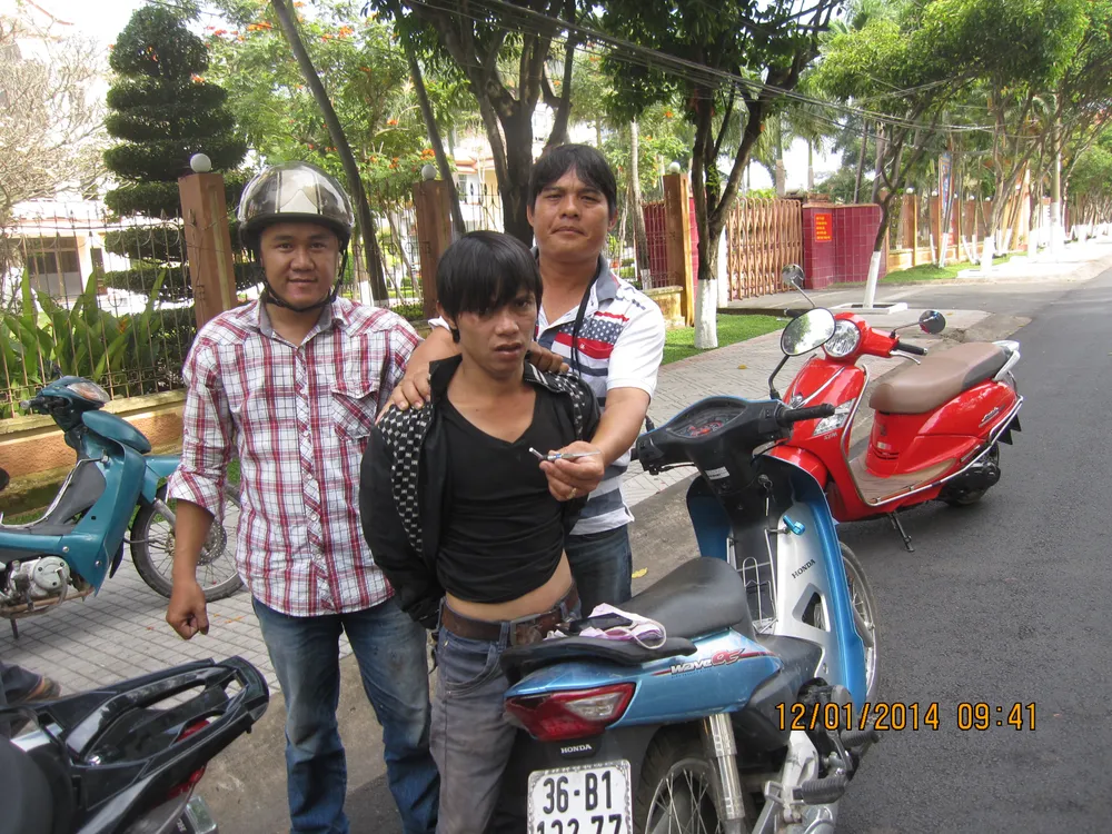 Giám đốc công an khen thưởng “hiệp sĩ” bắt 87 vụ cướp, trộm ảnh 1 Giám đốc công an khen thưởng “hiệp sĩ” bắt 87 vụ cướp, trộm ảnh 1