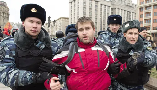 Nga tung chiến dịch tuyên truyền về Ukraine ảnh 2 nga2-4260-1393819276.jpg