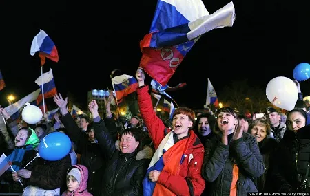Người Crimea vui mừng với kết quả trưng cầu dân ý ngày 16/3