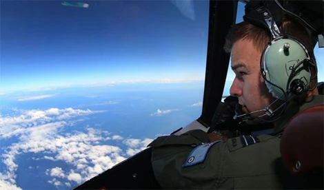 Phi công Úc tham gia tìm kiếm MH370.