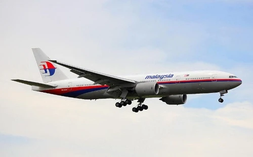 Chuyến bay MH370 của Malaysia Airlines chở 239 người mất tích khỏi radar từ ngày 8/3, sau khi cất cánh từ Kuala Lumpur. Nó được cho là đã rơi ở phía nam Ấn Độ Dương, dù giới chức chưa thu hồi được bất cứ mảnh vỡ nào. Ảnh:Auckland Photo News