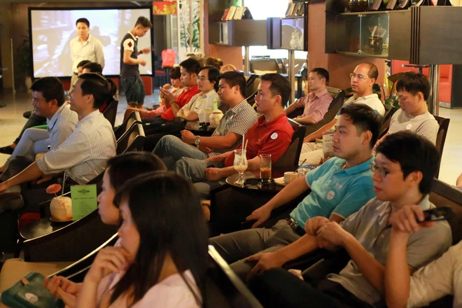  Dân chơi HD thử nghiệm máy chiếu 3D công nghệ mới ảnh 3