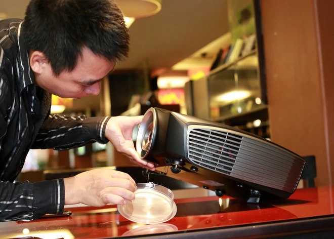  Dân chơi HD thử nghiệm máy chiếu 3D công nghệ mới ảnh 7