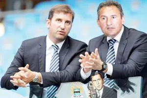 Vi phạm luật công bằng tài chính, Man City bị phạt đến 50 triệu bảng ảnh 1 Khá nhiều khó khăn đang chờ đợi bộ đôi Ferran Soriano - Txiki Beguiristain của Man City