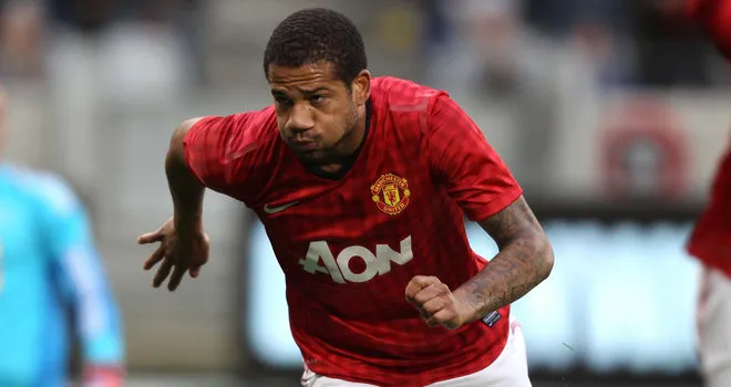 Bebe cầu cứu Van Gaal ảnh 1 Bebe cầu cứu Van Gaal ảnh 1