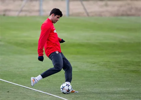 Diego Costa đã có thể tập luyện với bóng